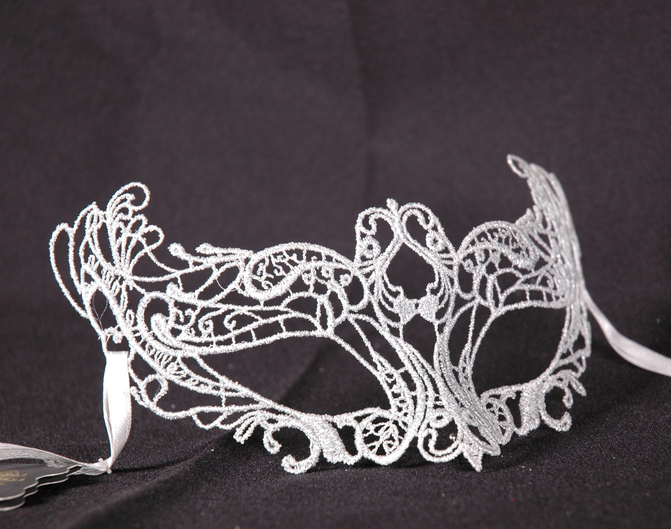 Venezianische Spitzen-Maske silber  Onda