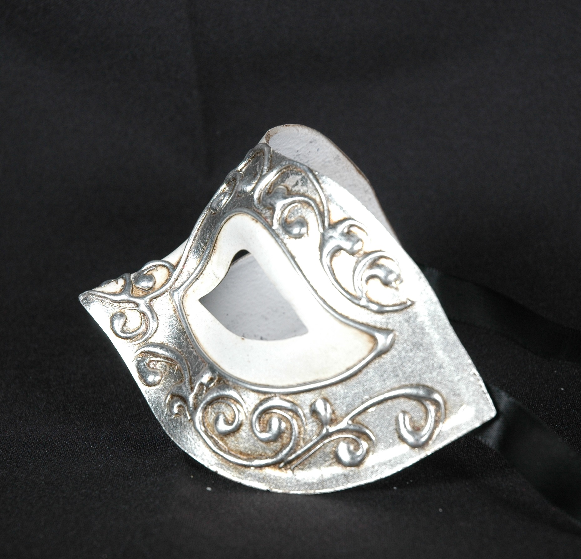 Venezianische Maske Columbine Musica silber-weiß