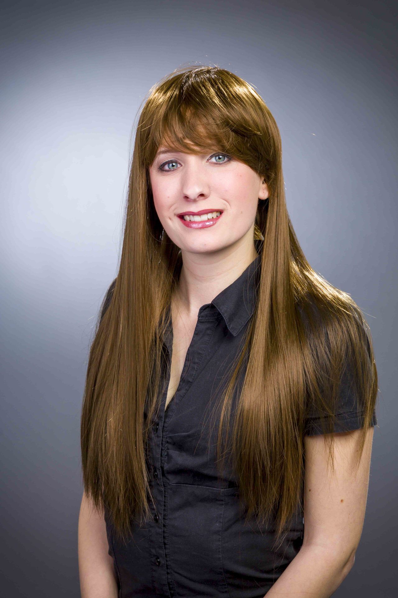 Langhaar Perücke braun mit Strinfransen