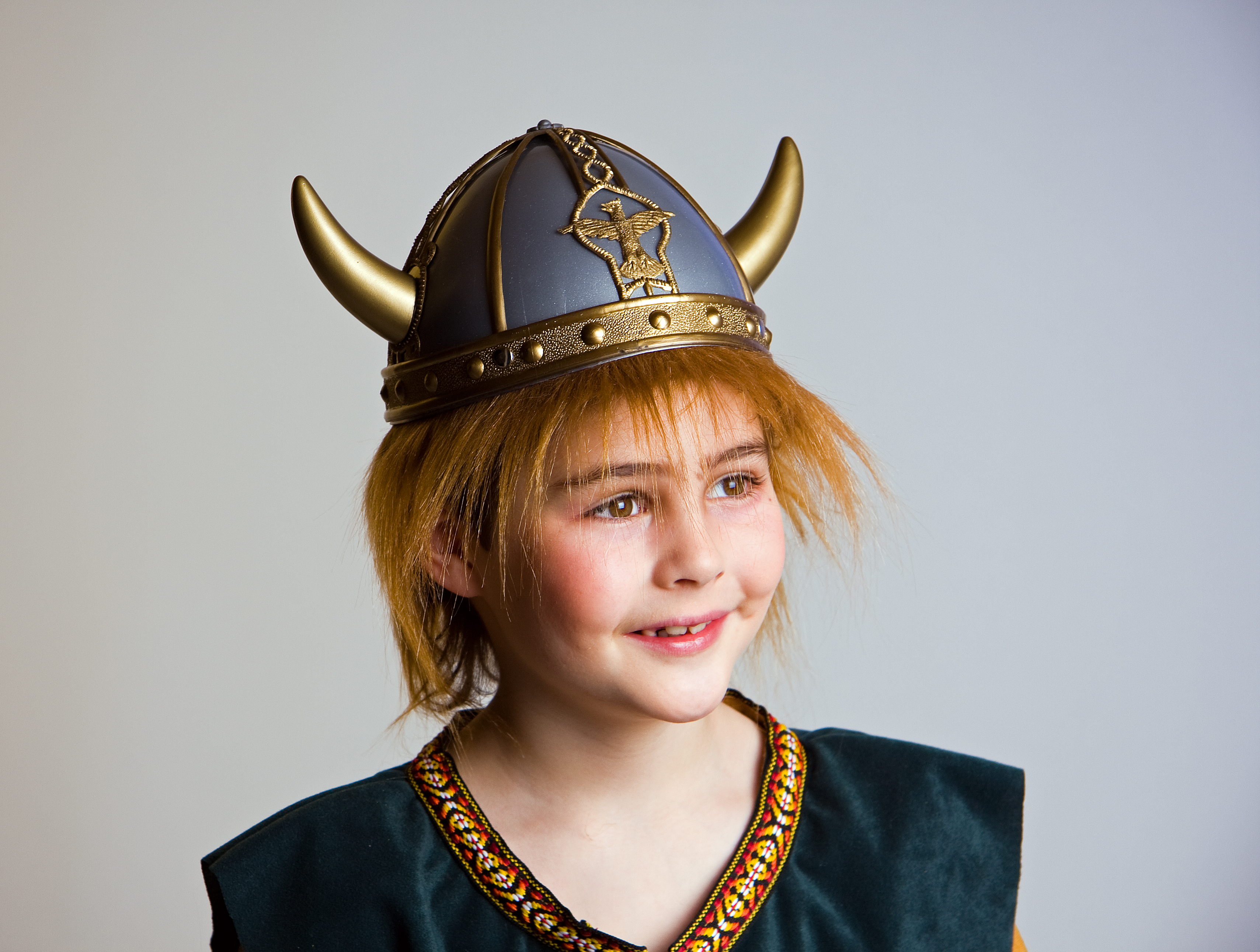 Wikingerhelm mit Plüschhaar für Kinder