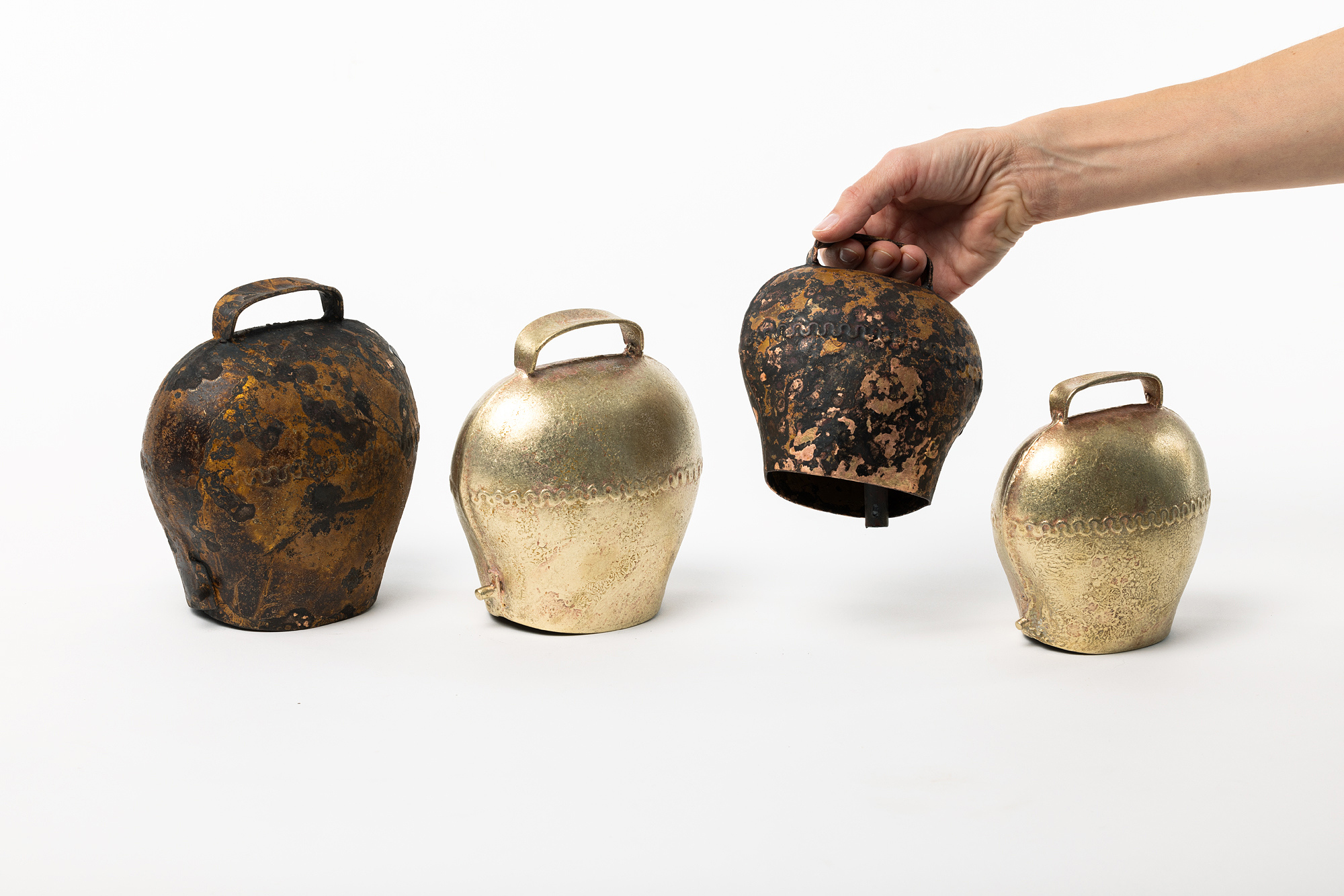 Glocke Schmiedeeisen Gold  ca.13x14cm