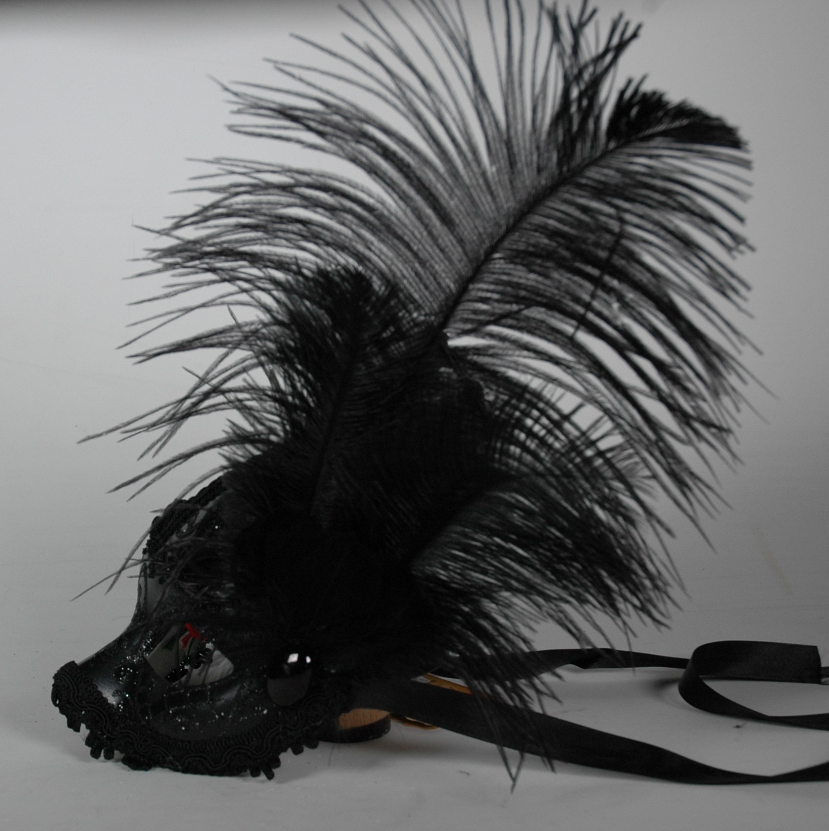 Venezianische Federmaske Onda "Giada" schwarz-schwarz